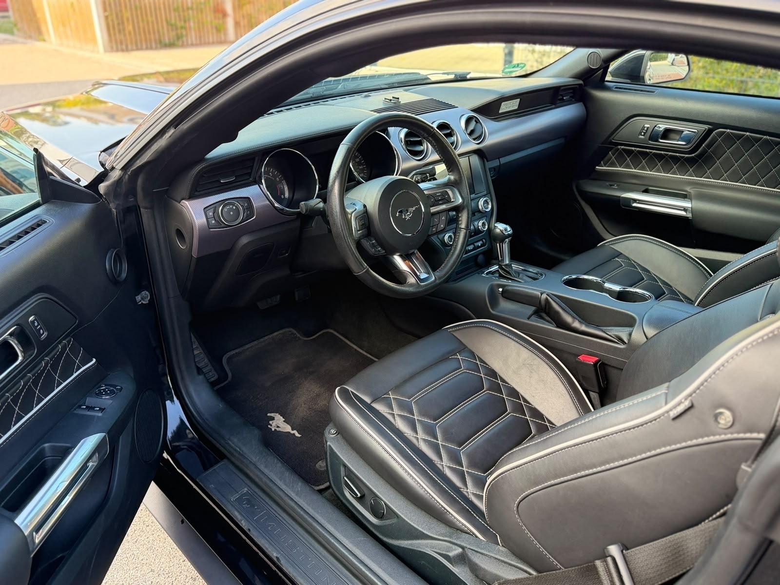 Ford Mustang Fastback 2.3 EcoBoost 310 ch – BVA – Cuir – Caméra – 88 000 km