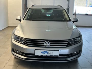 Volkswagen Passat Variant - 4