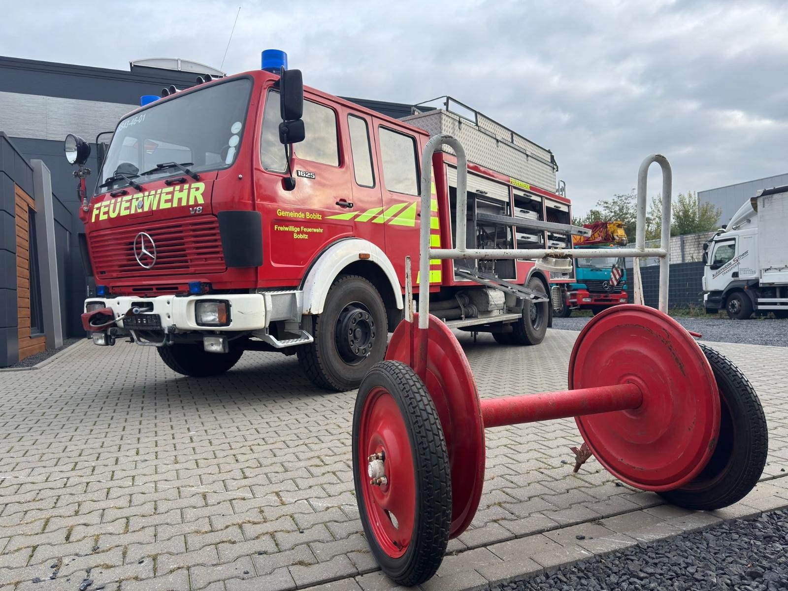 Mercedes-Benz 1625/V8/EX-Feuerwehr/Stromgenerator/Leiter/u.v.m