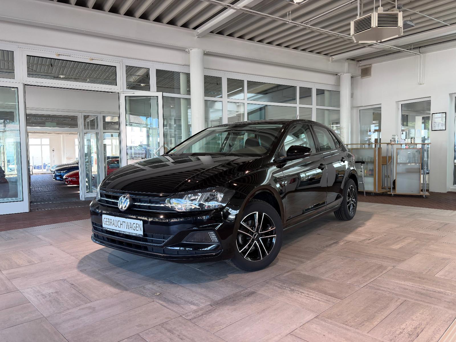 Volkswagen Polo VI Comfortline Klima Siheiz AHK PDC