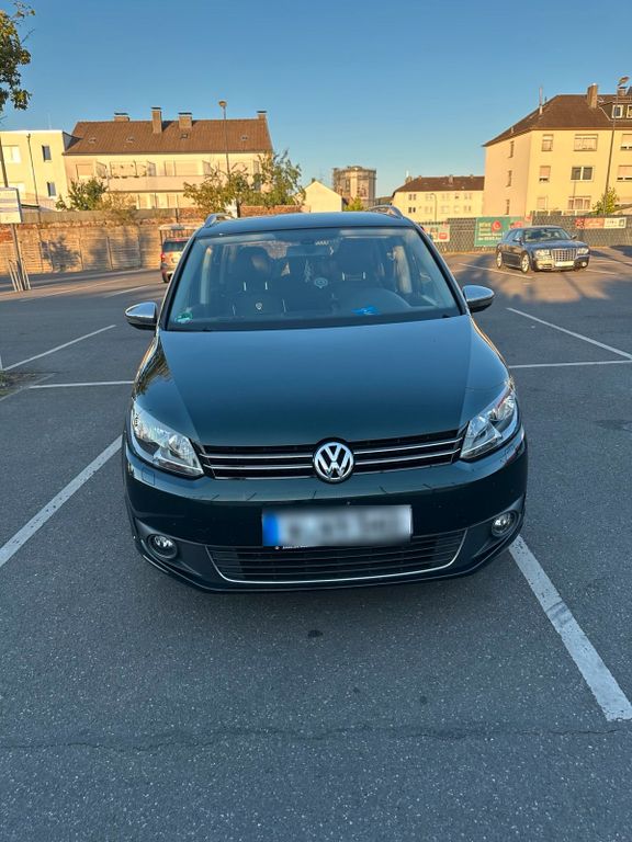 Image of Volkswagen Touran