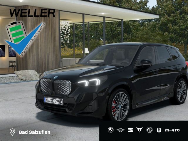 BMW iX1 xDrive30 AHK 20 Zoll Glasdach Head-Up HUD