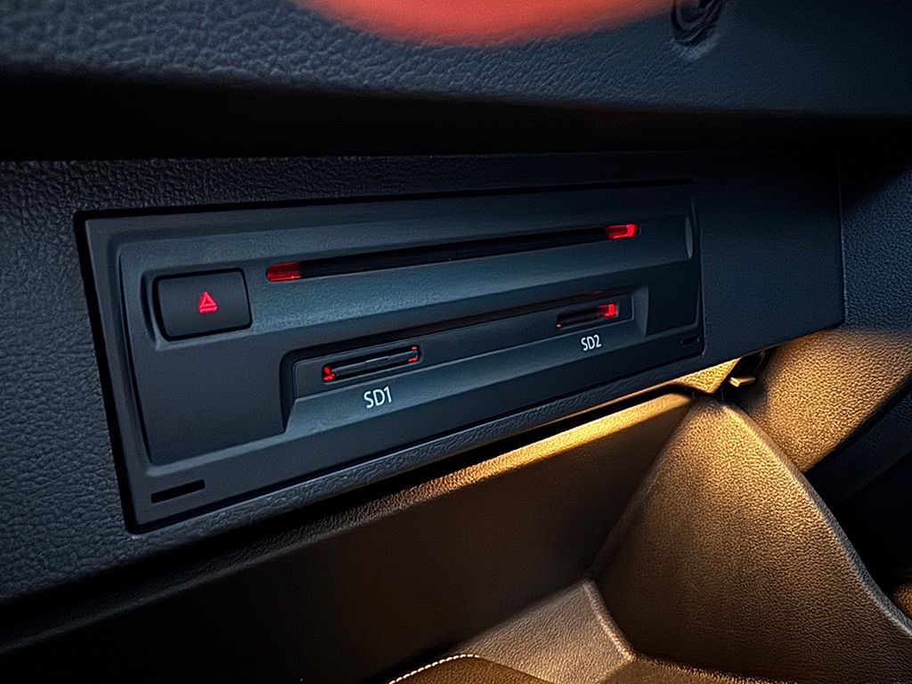 T-Roc 2.0 TDI 4MOTION R-LINE *AHK*LED*NAVI*