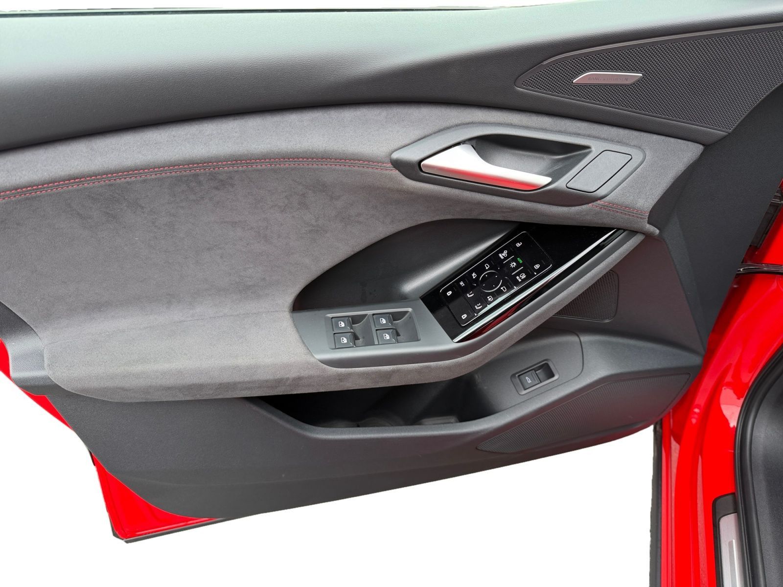 Audi SQ6 e-tron - Bild 15
