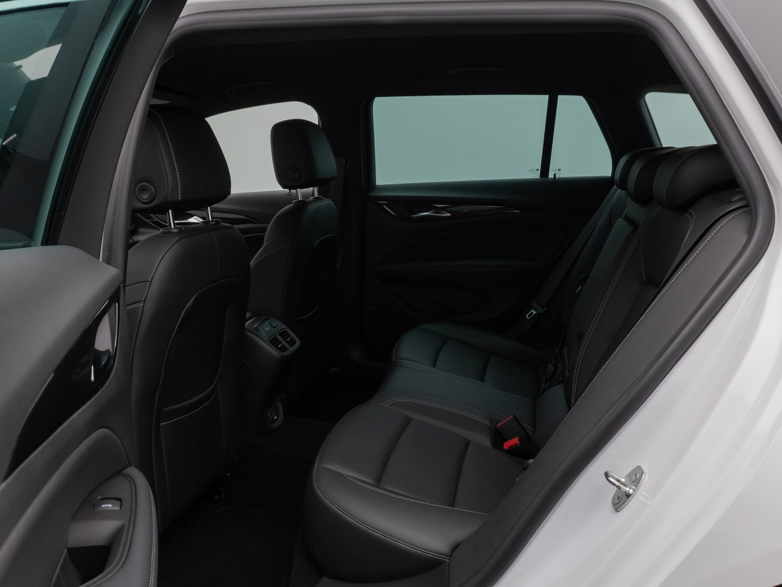 Fahrzeugabbildung Opel Insignia B Sports Tourer GS Line Plus 4x4 Kamera