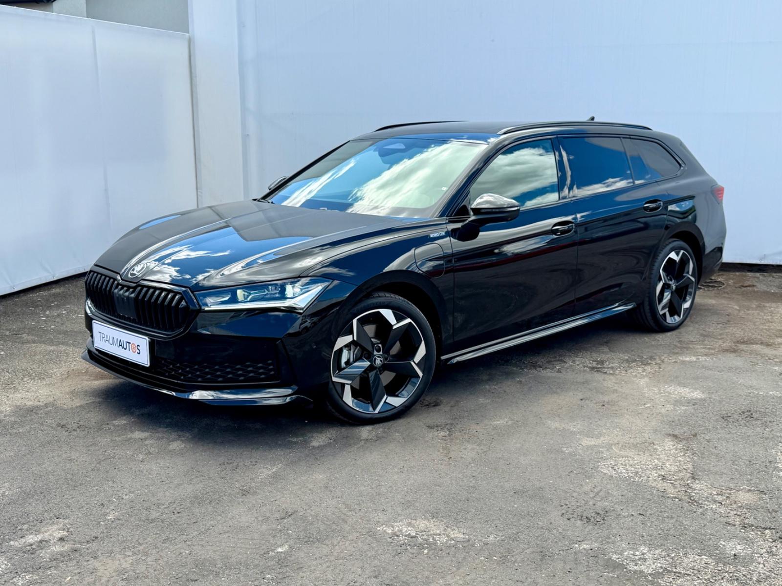 Skoda Superb Kombi 1.5 TSI iV Sportline*AHK*PANO