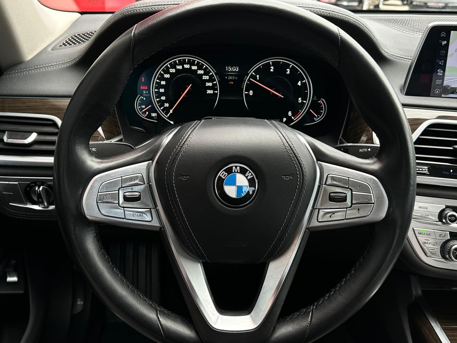 BMW 740d xDrive LASER#NACHT#LUFT#HUD#ACC#LH#CAM#NAVI - Image 11