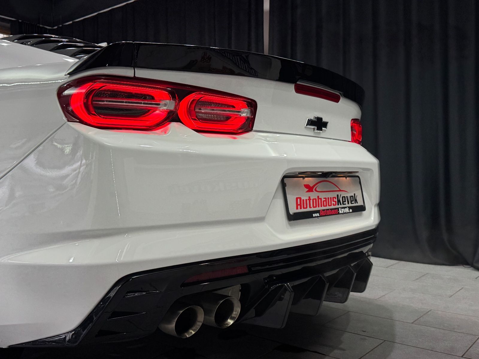 Fahrzeugabbildung Chevrolet Camaro Coupé SS LT1|SCHALTER|NAVI|LEDER