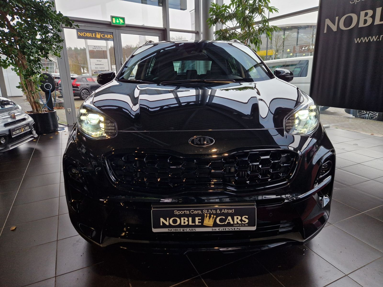 Fahrzeugabbildung Kia Sportage Black Edition 4WD PREMIUM LED NAVI ALU