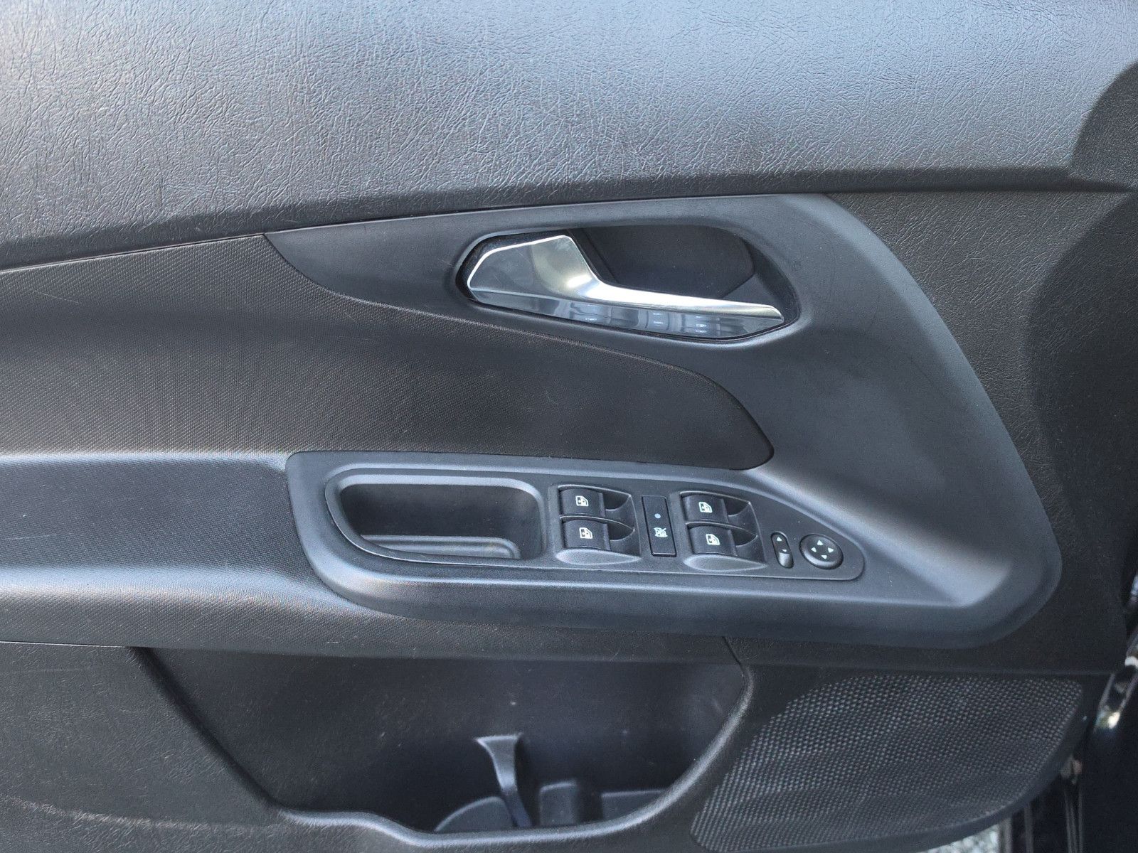 Fahrzeugabbildung Fiat Tipo Street NAVI SHZ PDC