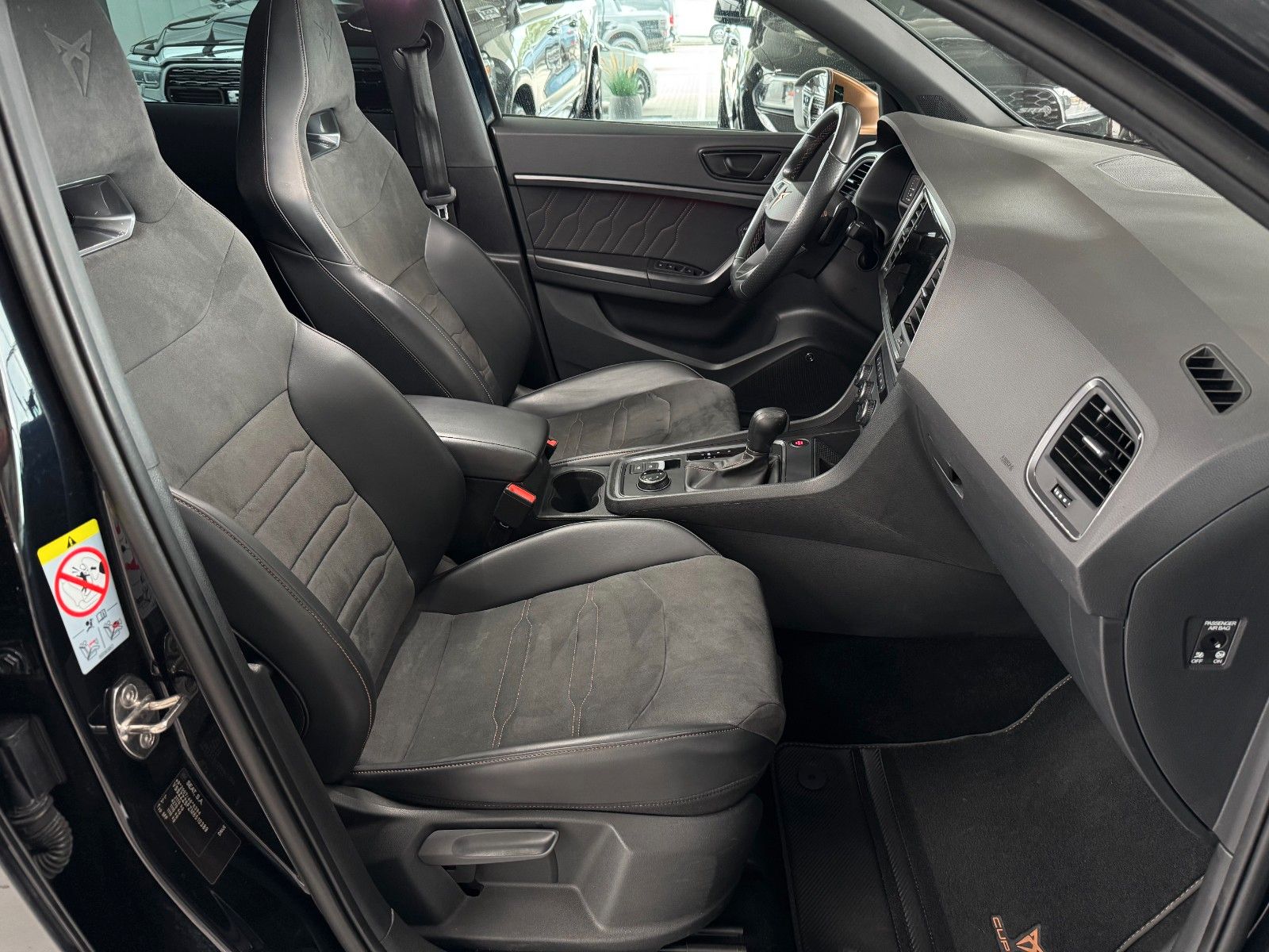 Fahrzeugabbildung CUPRA Ateca 2.0 TSI 4Drive  "CarGarantie bis 07/2029"