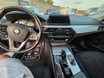BMW 520 - 12