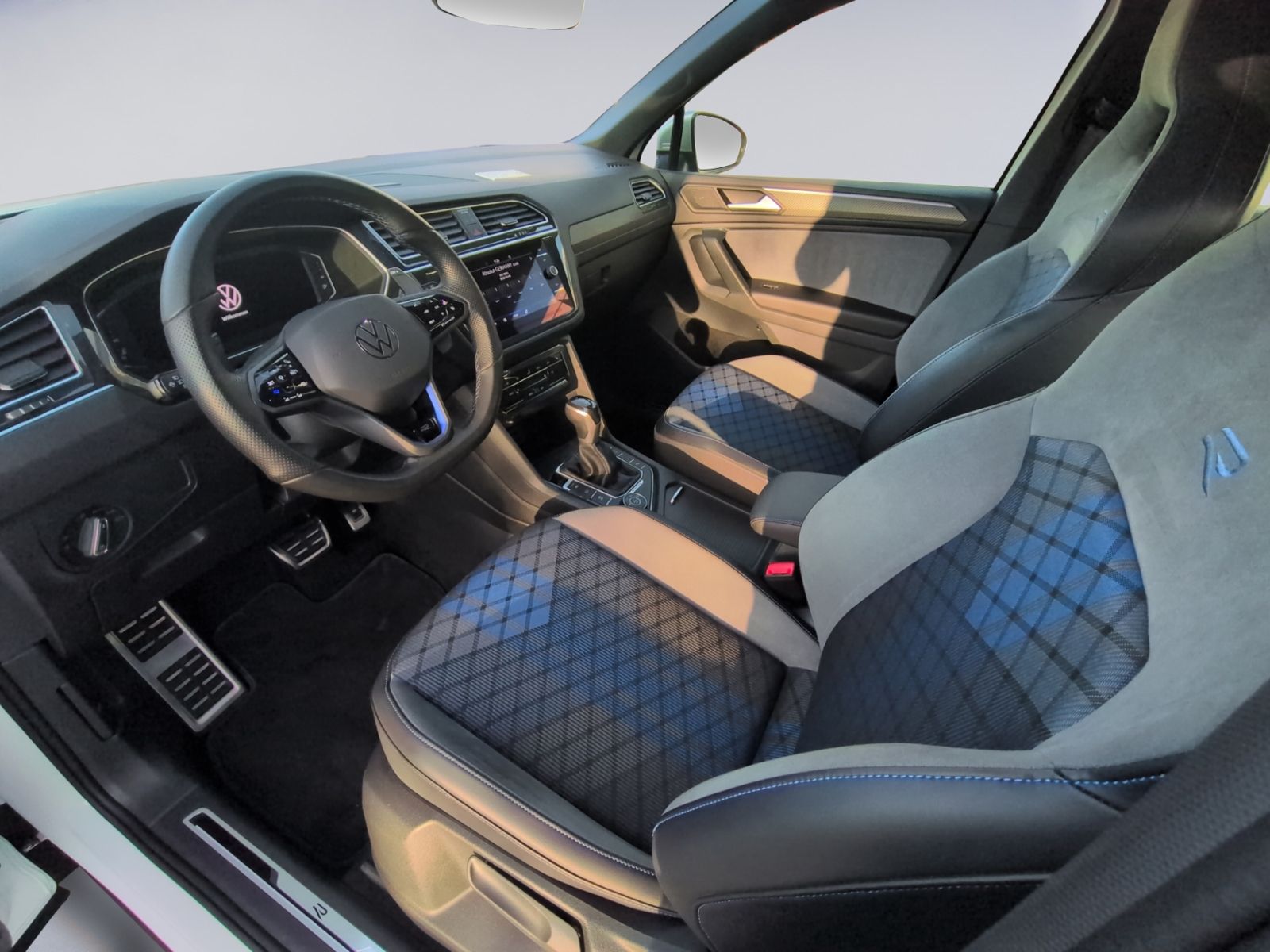 Tiguan R MATRIX+DCC+ACC+SHZ