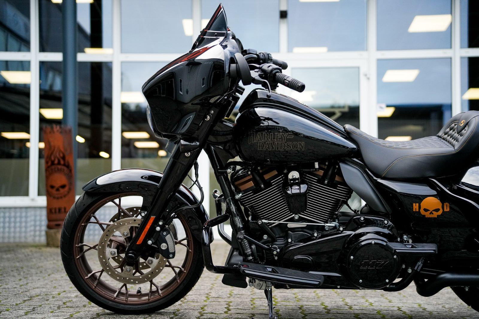 Fahrzeugabbildung Harley-Davidson FLHXST Street Glide ST 117 cui - Kesstech
