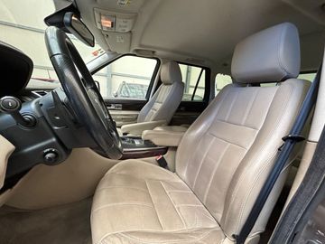 Land-Rover Range Rover Sport - 8