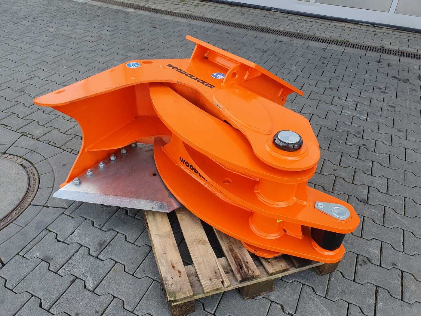 Fahrzeugabbildung Andere Westtech Woodcracker CL320 Fällgreifer 2022 DEMO