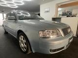 Audi A6 1.8 T Avant Automatik - Audi A6 aus 2002: Kombi