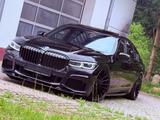 BMW 750d *EINZELSTÜCK* V12 OPTIK 22R ALU ( TIEFER ) - BMW: V12