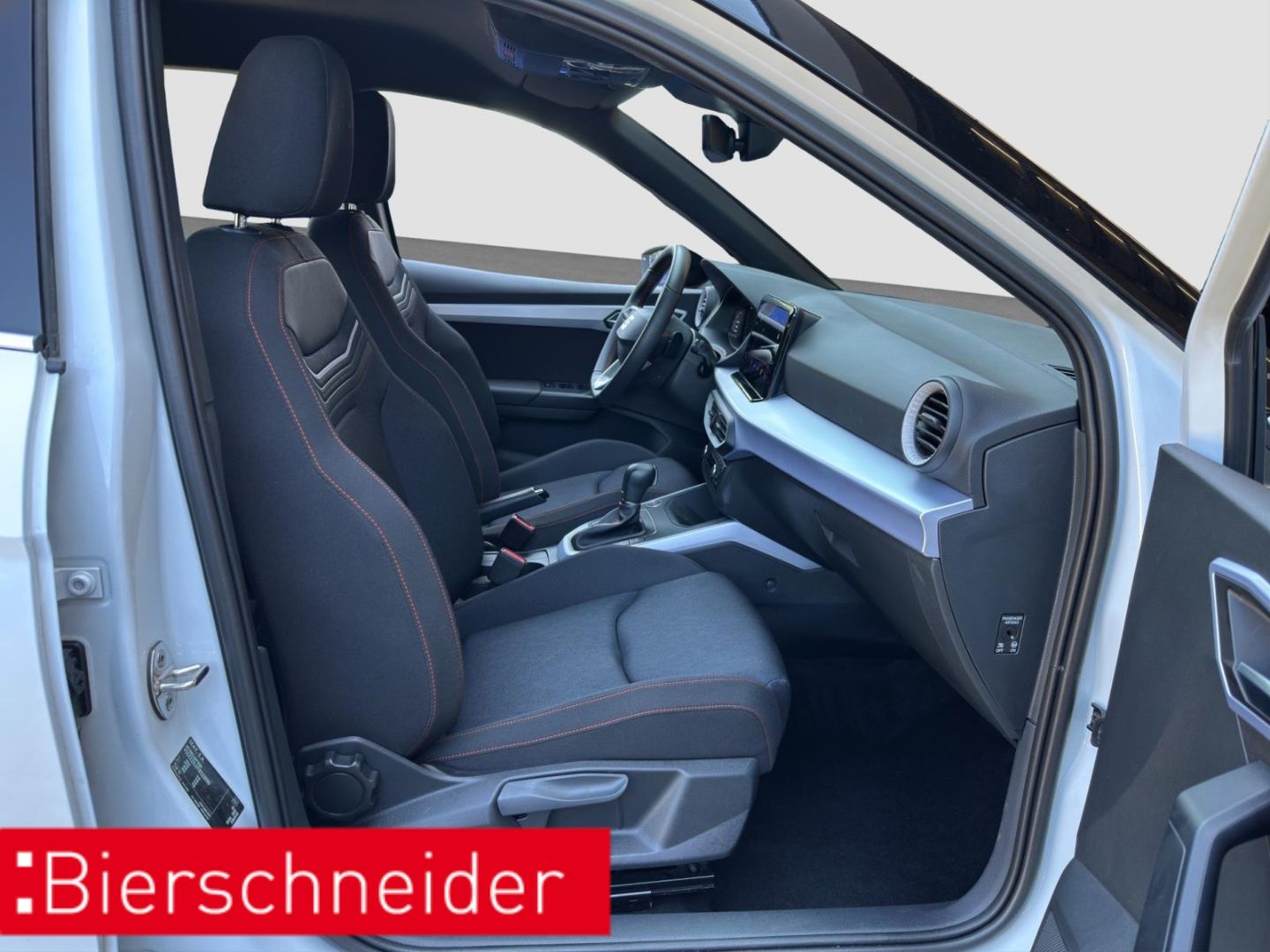 Seat Arona - Bild 15