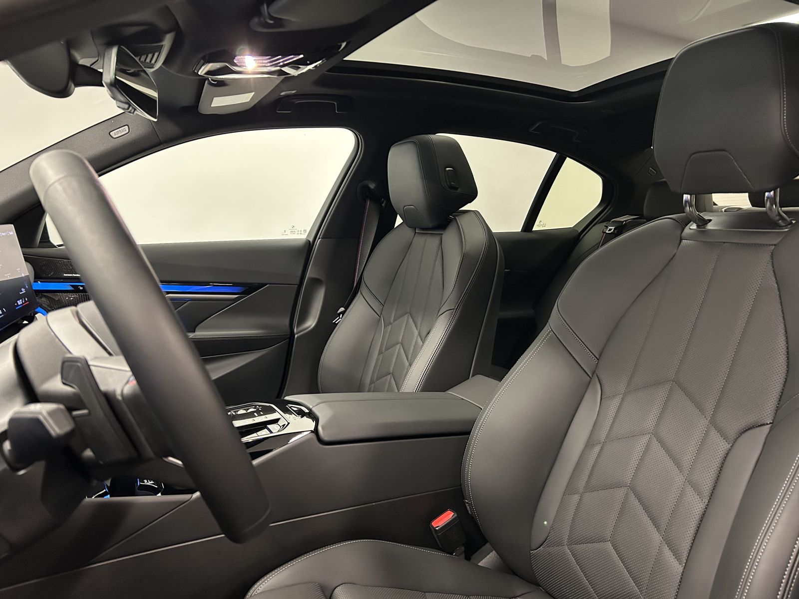 BMW i5 - Bild 28