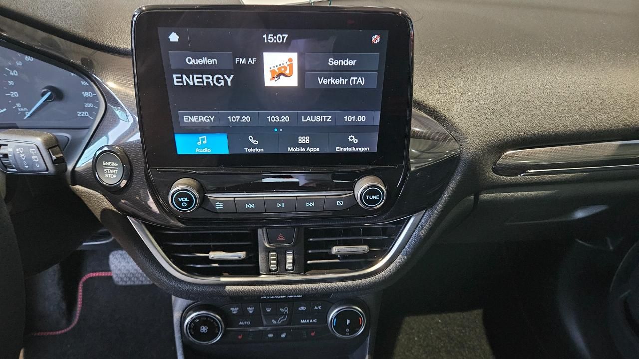 Fahrzeugabbildung Ford Fiesta ST-Line