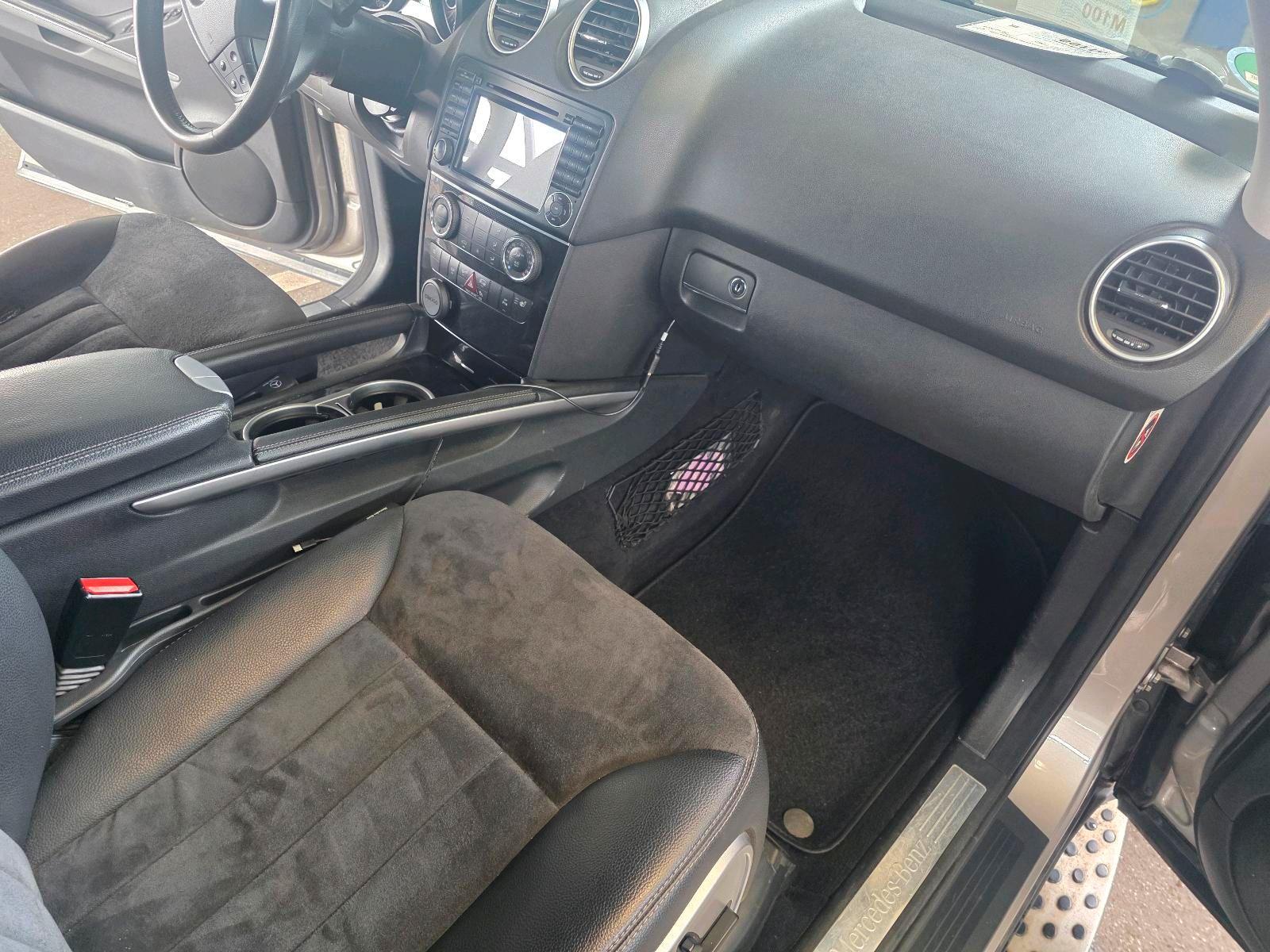 Mercedes-Benz ML280 2006 — photo 14
