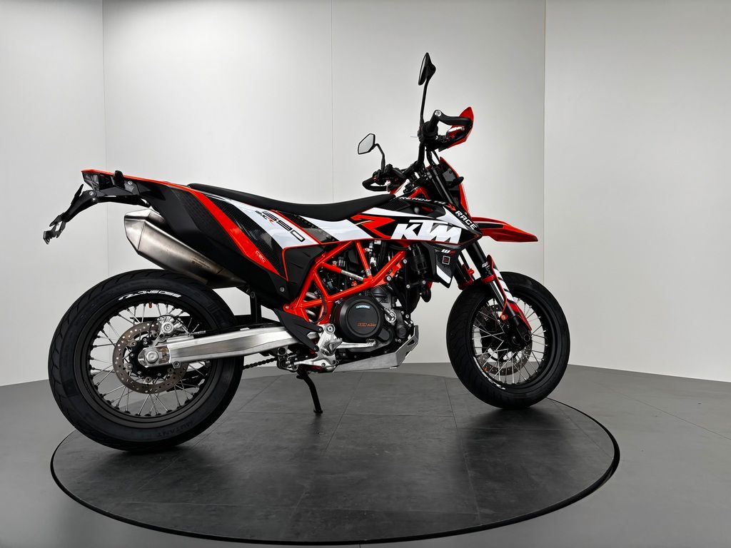 Fahrzeugabbildung KTM 690 SMC R *REIFEN NEU *KURZES HECK