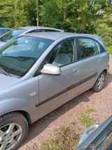 Kia Rio Automatik Rio - Kia Sportage: Limousine
