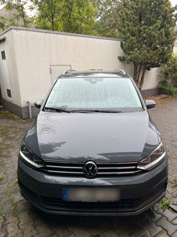 Volkswagen Verkaufe VW Touran 2.0 TDI, Baujahr 2023 ...