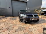 Volkswagen Golf 7 R - mit Benzin-Antrieb: Kleinwagen