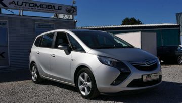 Opel Zafira Tourer - 1