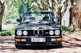 BMW e28 M5 87  - BMW M5: E28