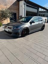 Volkswagen Golf 7 GTI Performance Facelift - Volkswagen Golf mit Benzin-Antrieb: Kleinwagen, 7 GTI