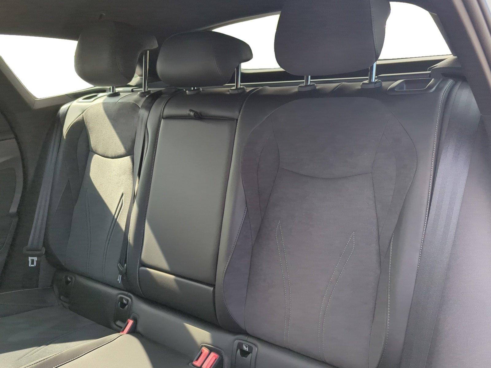 Volkswagen ID.7 Tourer Pro BLACK*MATRIX*APP*ACC*AHK