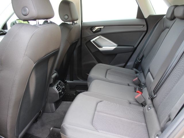 Q3 35 TFSI KLIMA/RFK/ALU