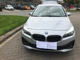 BMW 216 Active Tourer 216i - - BMW 216 Active Tourer aus 2021