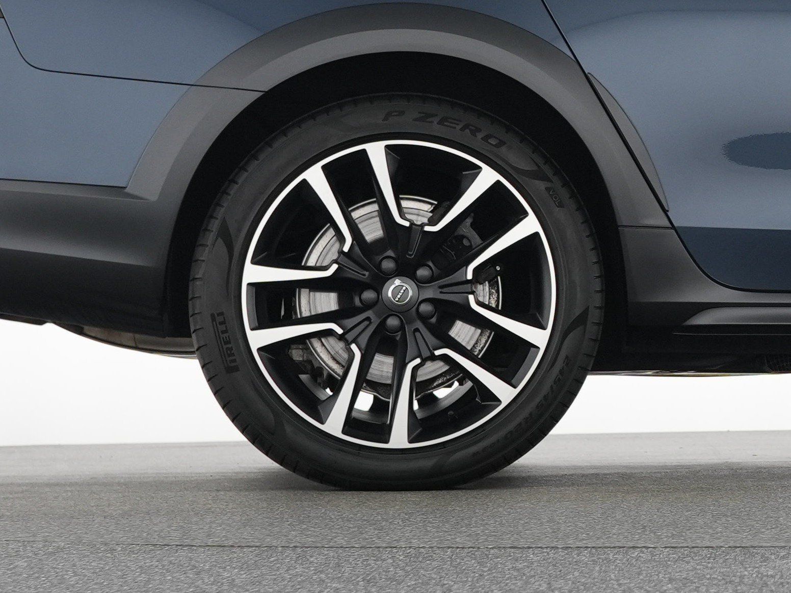 Volvo V90 CC Ultimate / B&W / Massage/ AHK/ Standheiz foto 19