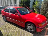 BMW E36 316i Compact - BMW 316 aus 2000: 316i Compact