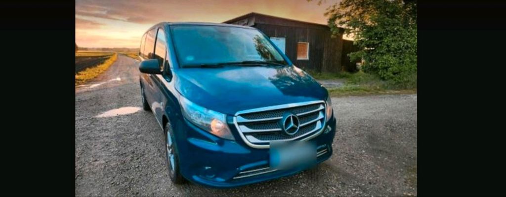 Image of Mercedes-Benz V 220