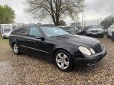 Mercedes-Benz E 320 CDI T AVANTGARDE - Mercedes-Benz E 320 aus 2006: Cdi