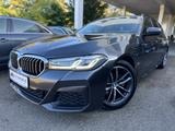 BMW 520 d Touring xDrive M Sport Kamera Head-UP AHK