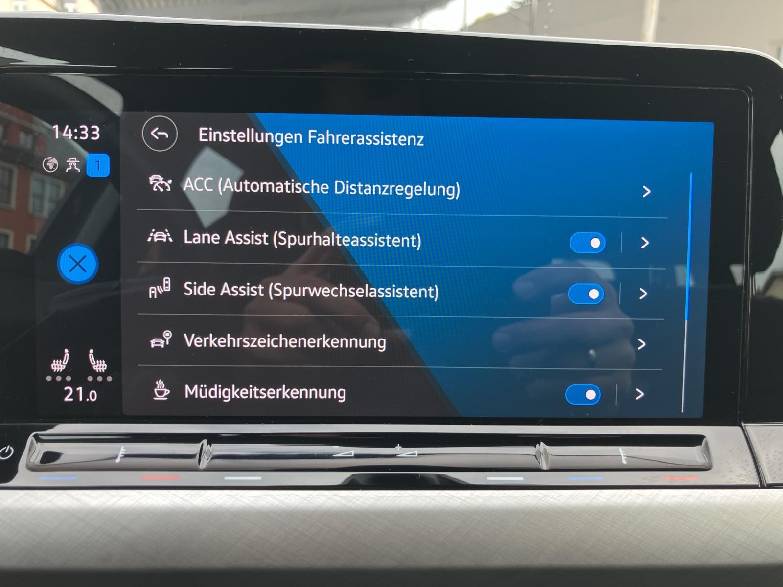 Volkswagen Golf VIII Variant TDI Life DSG LED Navi AID ACC, миниатюра 23