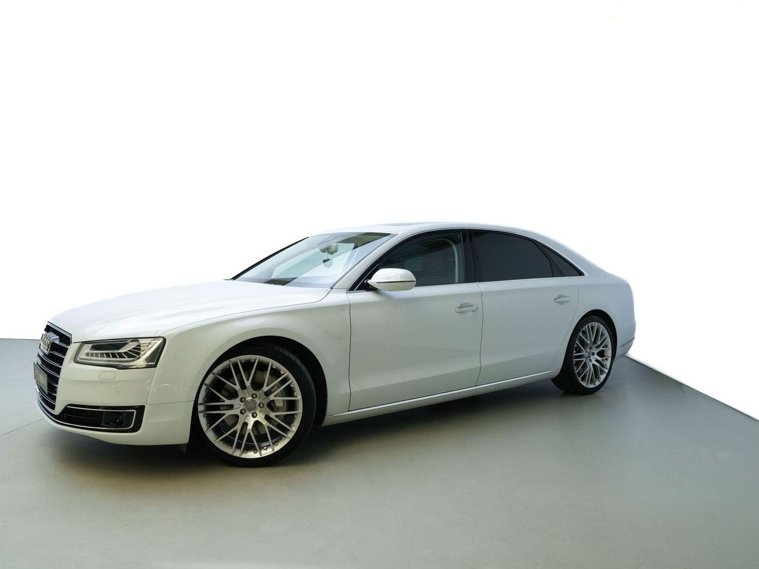 Audi A8 4.0 L Quattro SELECTION*CHAUFFER*SELECTION*SO