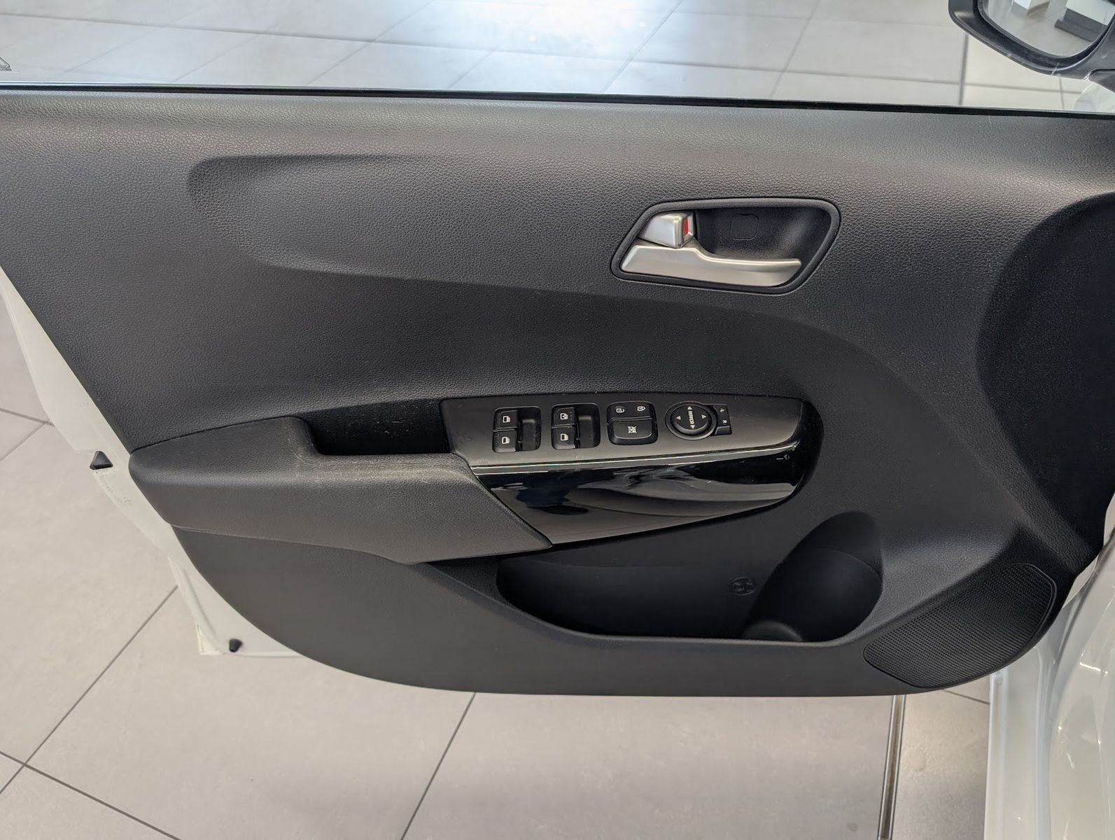 KIA Picanto 1.2 Vision Navi 14-Zoll Sitzheizung – Bild 32