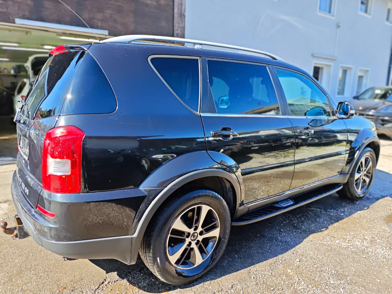 SsangYong Rexton 2015 — photo 11