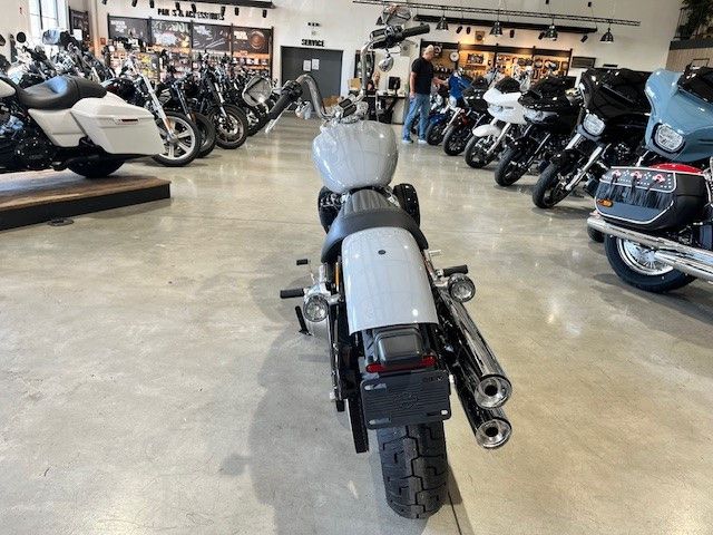 Fahrzeugabbildung Harley-Davidson SOFTAIL STANDARD FXST  Sofort Finanz.ab 4,99%