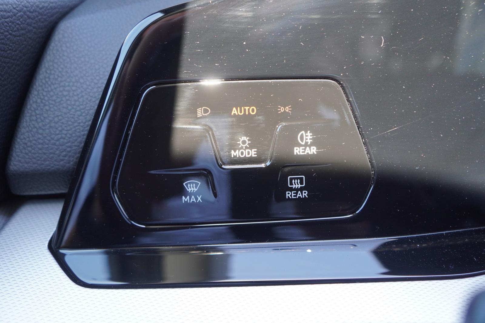Volkswagen Golf VIII 1.0 TSI LED Sitzheizung PDC, миниатюра 16