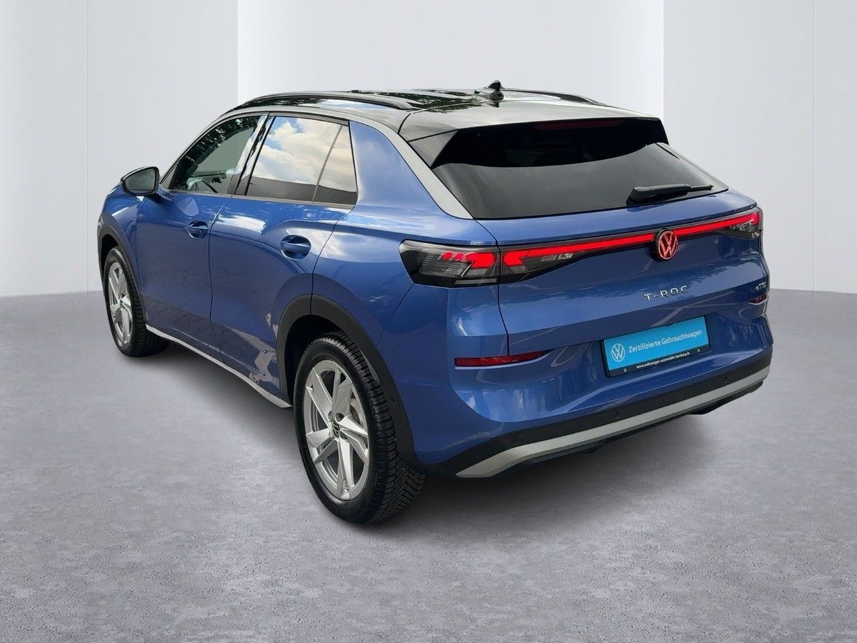 Volkswagen T-Roc 1.5 eTSI DSG Life AppConnect ParkAssist foto 3