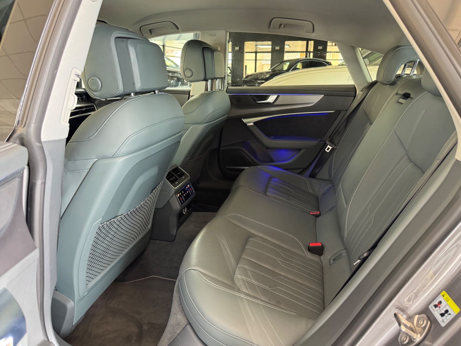 Fahrzeugabbildung Audi A7 Sportback 55 FSI quattro/Leder/R-Cam/ACC/Navi