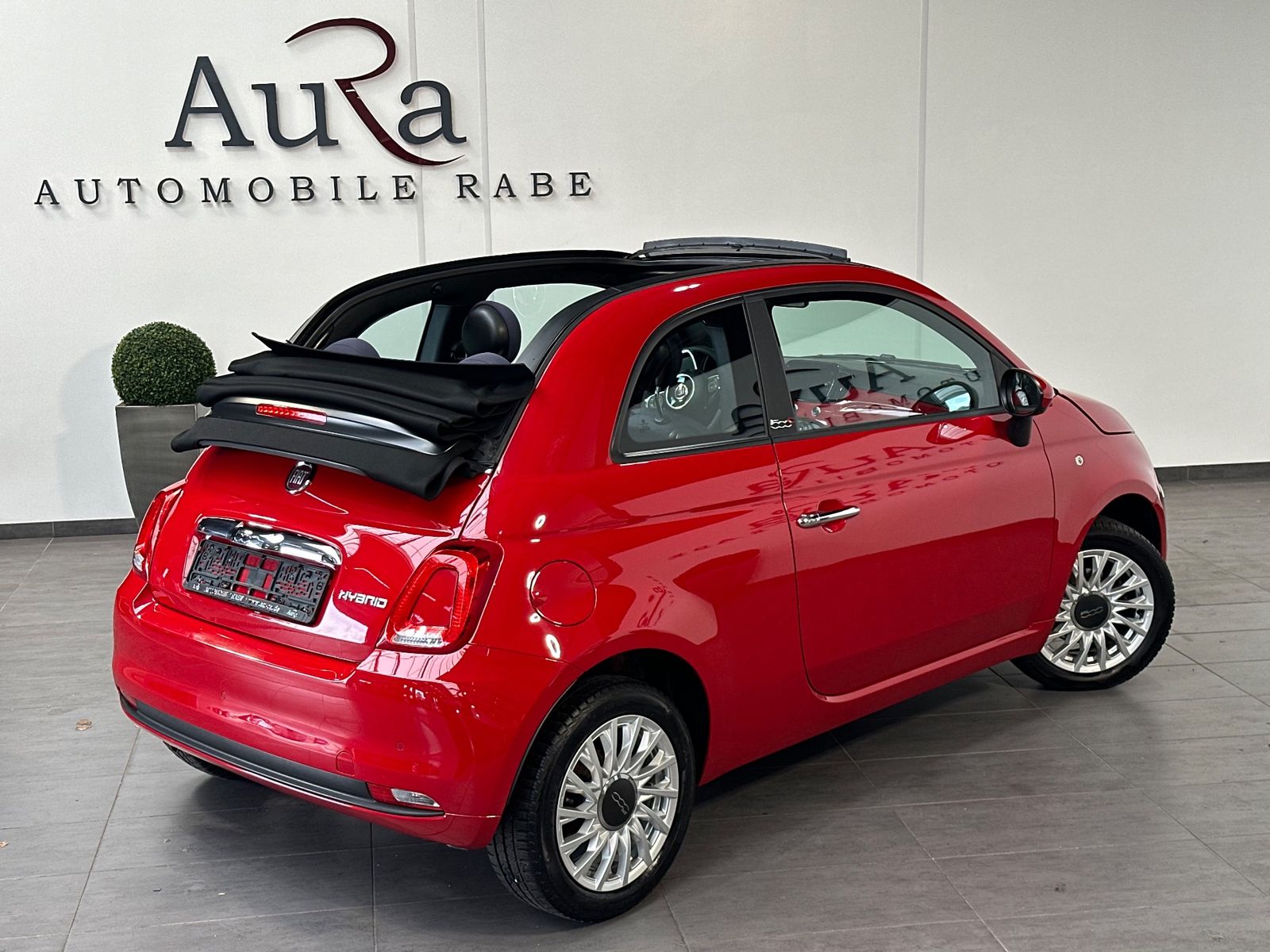 Fahrzeugabbildung Fiat 500C 1.0 GSE Mild-Hybrid Club KOMFORT-PAKET
